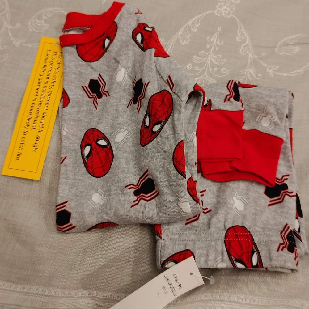 Boys Spiderman Pajamas size 6